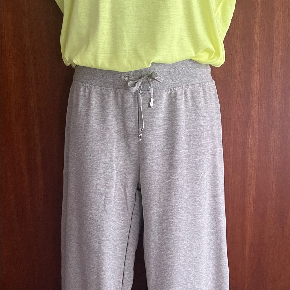 BCBG MAXAZRIA Heather Gray Jogger Pants Sz M NWT - Picture 7 of 17